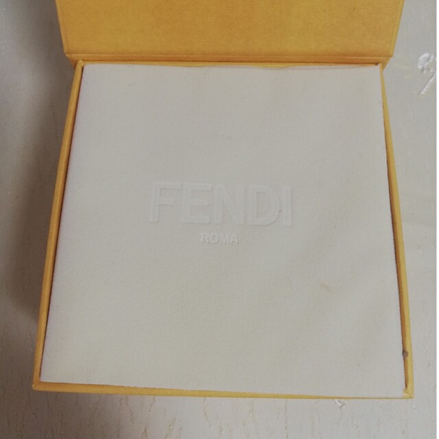 FENDI レディースブレスレット 新品 - 4