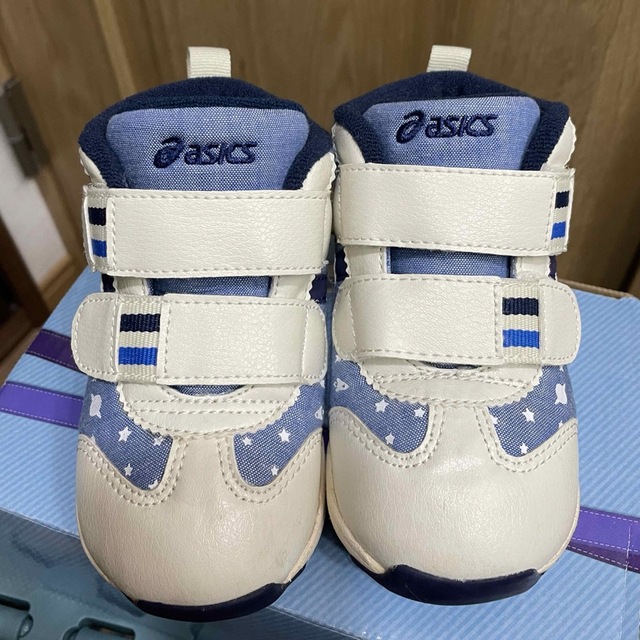 asics(アシックス)のasics スニーカー　キッズ 　14.0cm  ハイカット　 キッズ/ベビー/マタニティのベビー靴/シューズ(~14cm)(スニーカー)の商品写真