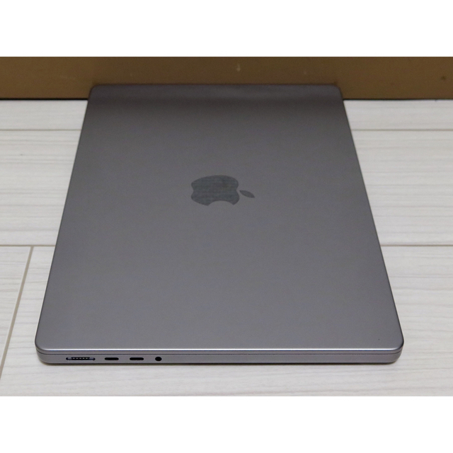 Mac (Apple)(マック)のM1Max MacBookPro 14 メモリ64GB SSD2TB 使用27H スマホ/家電/カメラのPC/タブレット(ノートPC)の商品写真