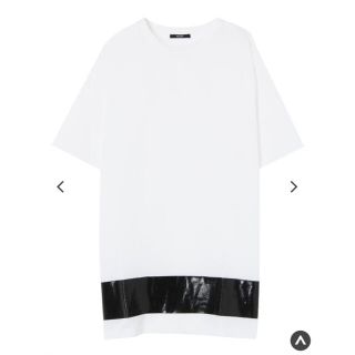 エモダ(EMODA)のEMODA Hem print Tシャツ ホワイト(Tシャツ(半袖/袖なし))