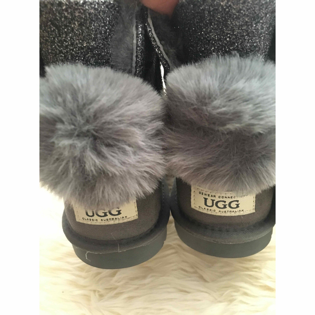 UGG AUSTRALIA(アグオーストラリア)のオーストラリア現地で購入したオーストラリアUGG 正規品　 レディースの靴/シューズ(ブーツ)の商品写真