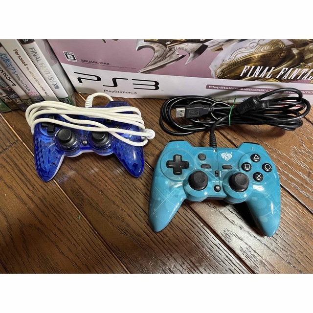 PS3本体 ファイナルファンタジー13ライトニングモデル+コントローラー
