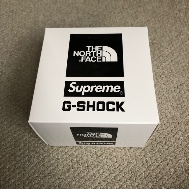 Supreme(シュプリーム)のSupreme The North Face シュプリーム G-SHOCK  メンズの時計(腕時計(デジタル))の商品写真