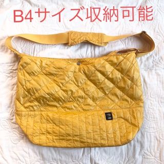 ヘム(HeM)のHeM  B4サイズ収納可能❗️ メッセンジャーバック　斜め掛けバック(メッセンジャーバッグ)