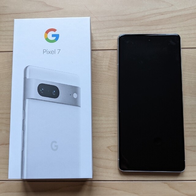 Google Pixel(グーグルピクセル)のGoogle　Pixel7　snow 128gb スマホ/家電/カメラのスマートフォン/携帯電話(スマートフォン本体)の商品写真