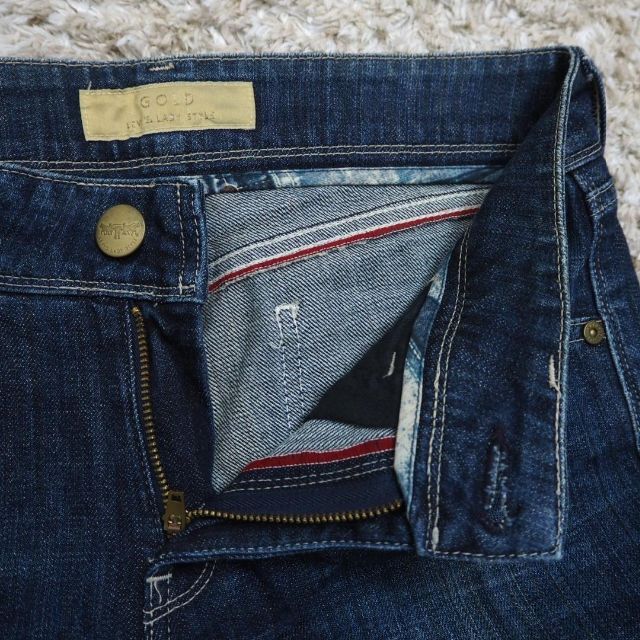 Levi's(リーバイス)のゴールド Levi's レディスタイル フレア デニム w28 ビジュー付き レディースのパンツ(デニム/ジーンズ)の商品写真