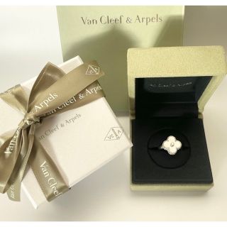 ヴァンクリーフアンドアーペル(Van Cleef & Arpels)のご購入頂けませんVC＆Aヴィンテージアルハンブラ リング マザーオブパール55(リング(指輪))