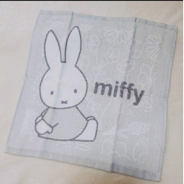 miffy - ミッフィー ハンドタオル 2枚の通販 by 300円商品多数出品中