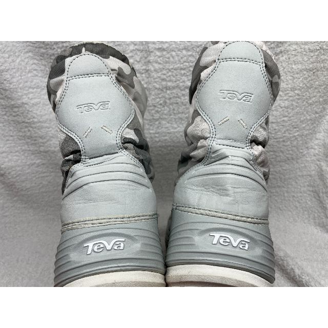 Teva(テバ)の【超美品】TEVA スノーブーツ ウィンターブーツ 3M Thinsulate レディースの靴/シューズ(ブーツ)の商品写真