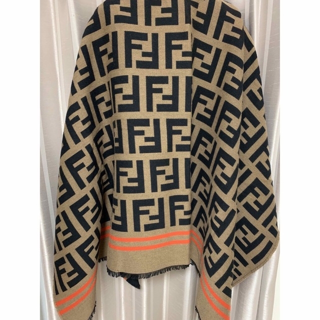 FENDI FENDIフェンディロゴポンチョ レディース | lodoschile.cl