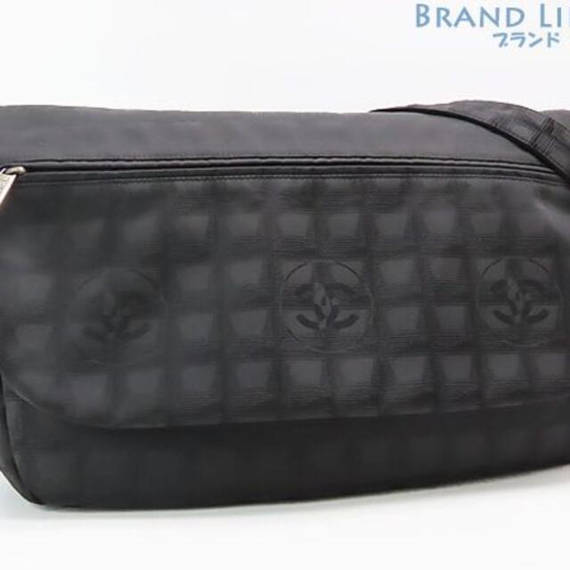 人気商品 CHANEL 激レア新品同様シャネルニュートラベルライン