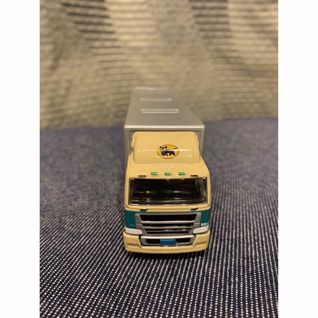 クロネコヤマト　トラック エンタメ/ホビーのおもちゃ/ぬいぐるみ(ミニカー)の商品写真