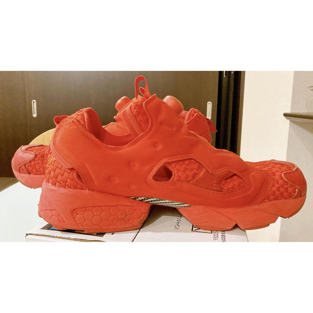Reebok(リーボック)のポンプフューリー👟赤限定モデル メンズの靴/シューズ(スニーカー)の商品写真