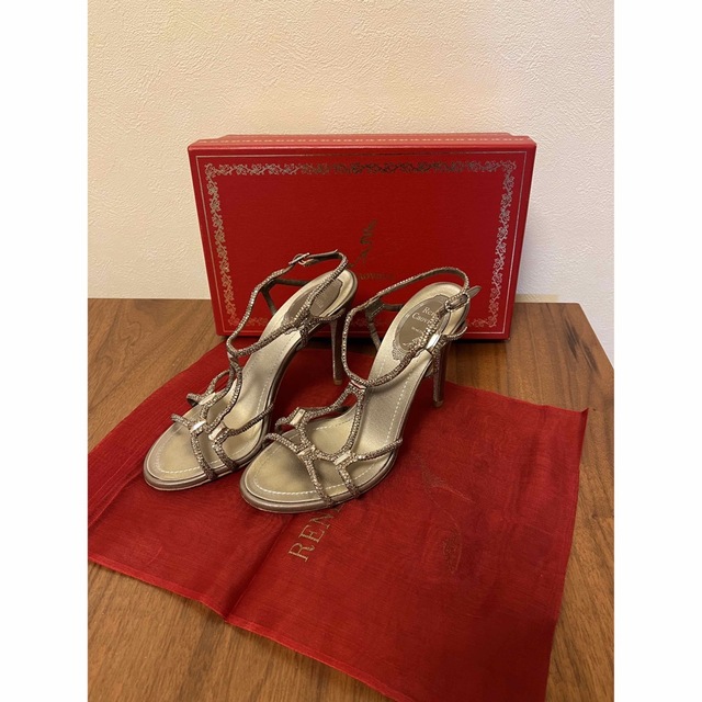 RENE CAOVILLA(レネカオヴィラ)のRENE CAOVILLA レネ・カオヴィラ　スリングバック サンダル レディースの靴/シューズ(ハイヒール/パンプス)の商品写真