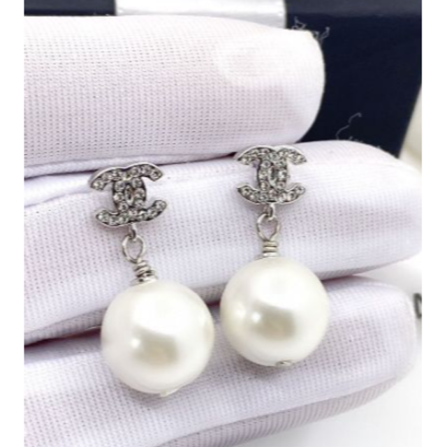 ショッピング人気商品 CHANEL ピアス ココマーク パール シルバー
