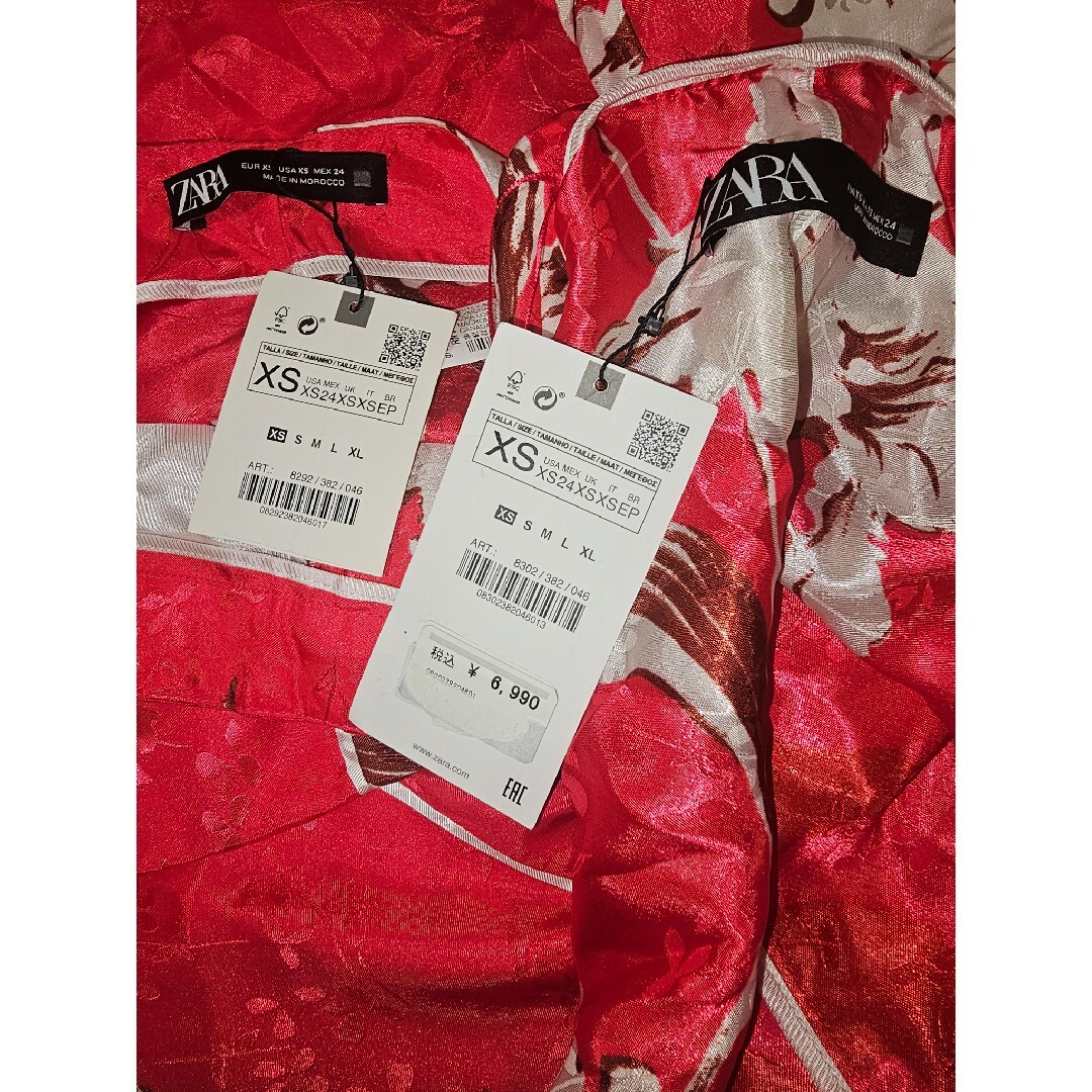 ZARA - 新品 ZARA セットアップ サテン ピンク フラワー 花柄 ZARA - 新品 ZARA セットアップ サテン ピンク フラワー 花柄