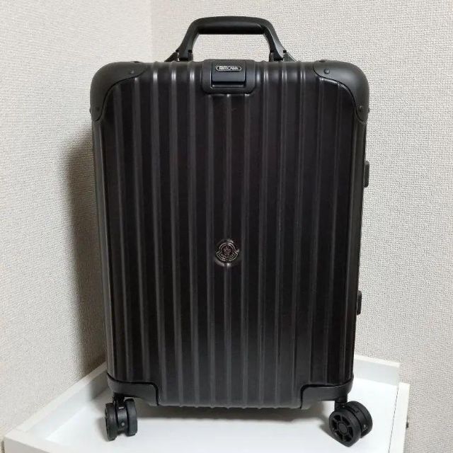 いつでもポイント10倍 お値下げ!RIMOWAリモワ 黒スーツケース