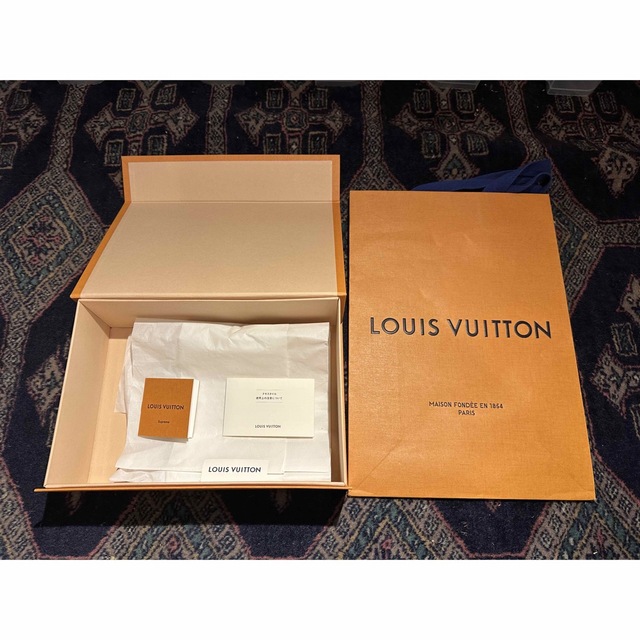 Supreme Louis Vuitton Monogram Scarf Red