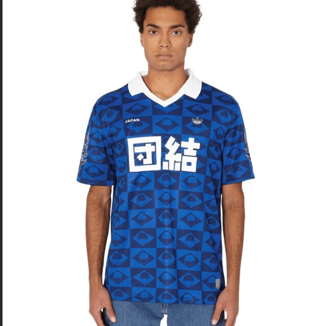 adidas(アディダス)の日本代表Tシャツ　日本代表ユニフォーム　日本代表ジャージ　日本　Tシャツ　2XL スポーツ/アウトドアのサッカー/フットサル(ウェア)の商品写真