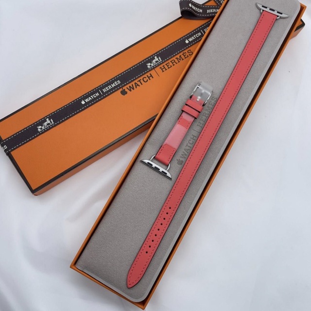 新品未使用品　Apple Watch HERMES アトラージュドゥブルトゥールメンズ