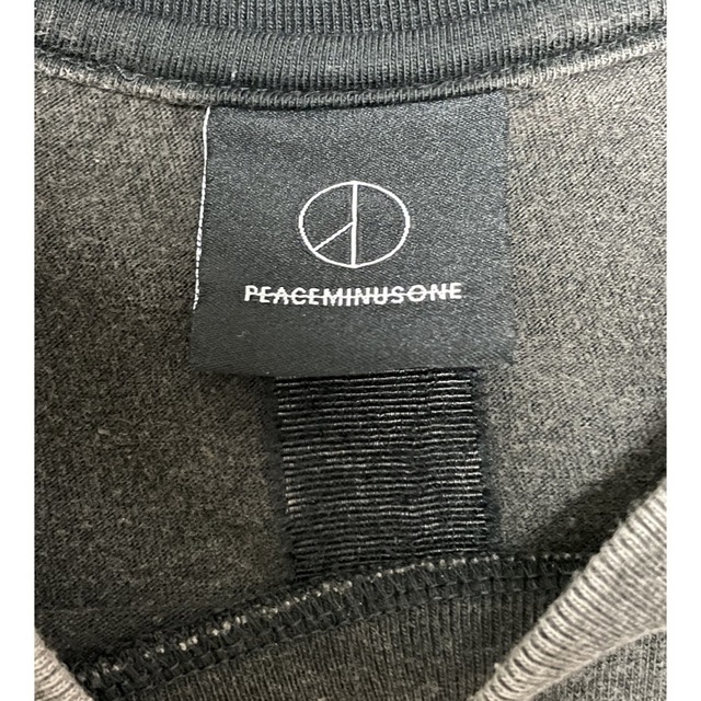 PEACEMINUSONE(ピースマイナスワン)のpeaceminusone ヴィンテージ　グレイシャツ メンズのトップス(Tシャツ/カットソー(半袖/袖なし))の商品写真