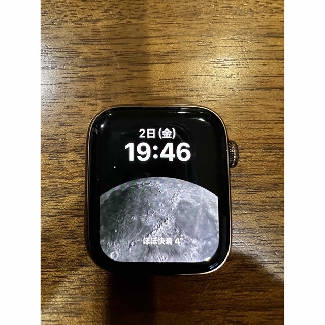 アップルウォッチ シリーズ4 44mm ステンレススチール 新発売の 49.0