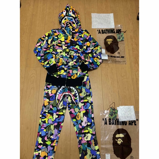 高い品質 APE BATHING A - シャーク アベイシングエイプ パーカー