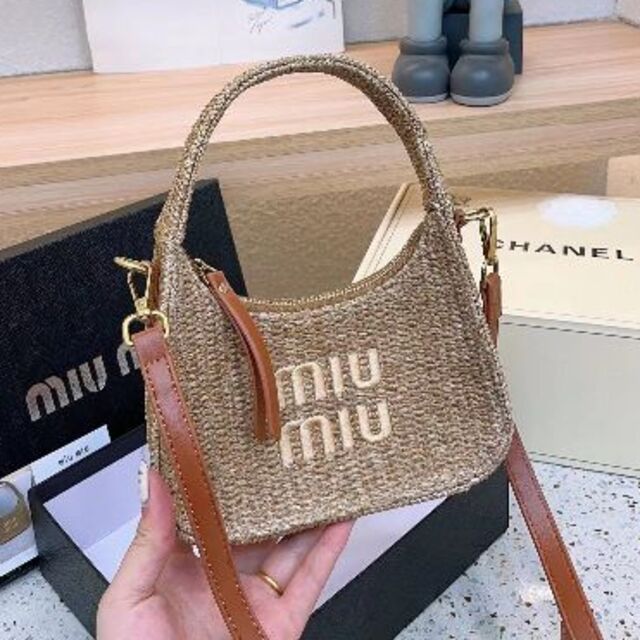 222 MlUMlU ボウリングバッグ 6色 高い素材 4370円引き kinetiquettes.com