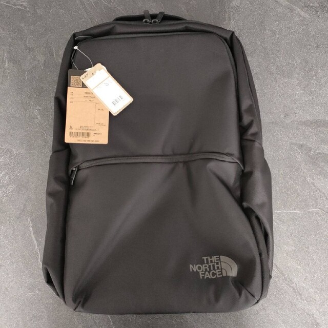 THE NORTH FACE(ザノースフェイス)のTHE NORTH FACEシャトルデイパック 24.5L メンズのバッグ(バッグパック/リュック)の商品写真