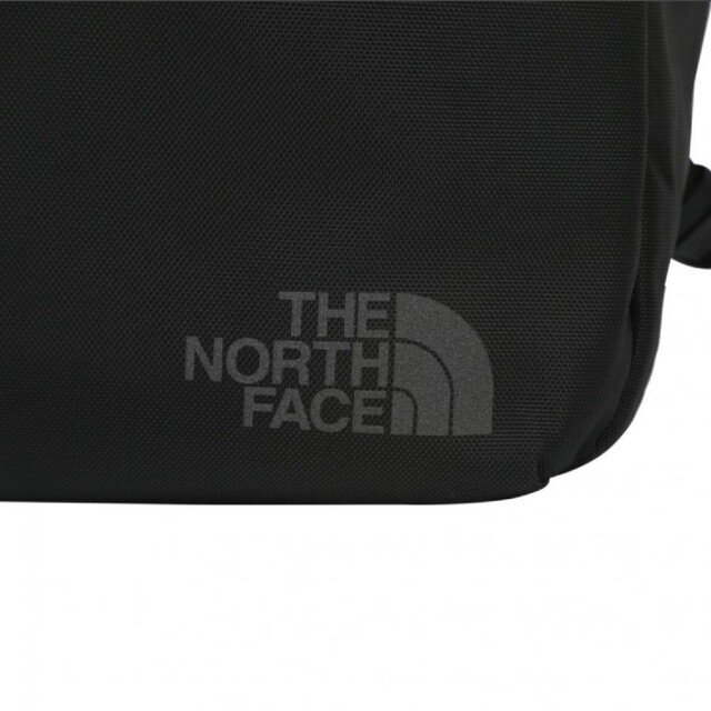 THE NORTH FACE(ザノースフェイス)のTHE NORTH FACEシャトルデイパック 24.5L メンズのバッグ(バッグパック/リュック)の商品写真