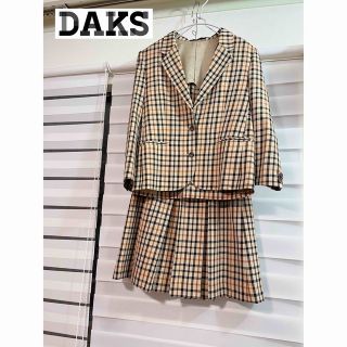 ダックス(DAKS)の【美品】DAKS ジャケット　スカート　セットアップ　2ピース(スーツ)