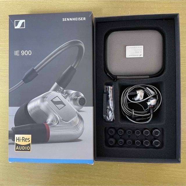 ドイツ輸入品 SENNHEISER IE900 スマホ/家電/カメラのオーディオ機器(ヘッドフォン/イヤフォン)の商品写真