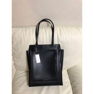 チャールズアンドキース(Charles and Keith)のCHARLES&KEITH チャールズアンドキース 未使用　トートバッグ(トートバッグ)