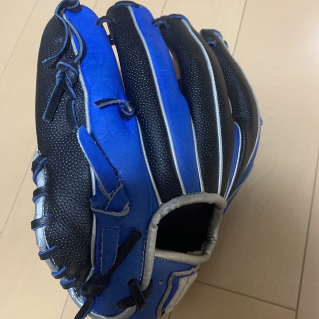 wilson(ウィルソン)の軟式グローブ  ウィルソン　内野手　ワナビーヒーロー スポーツ/アウトドアの野球(グローブ)の商品写真