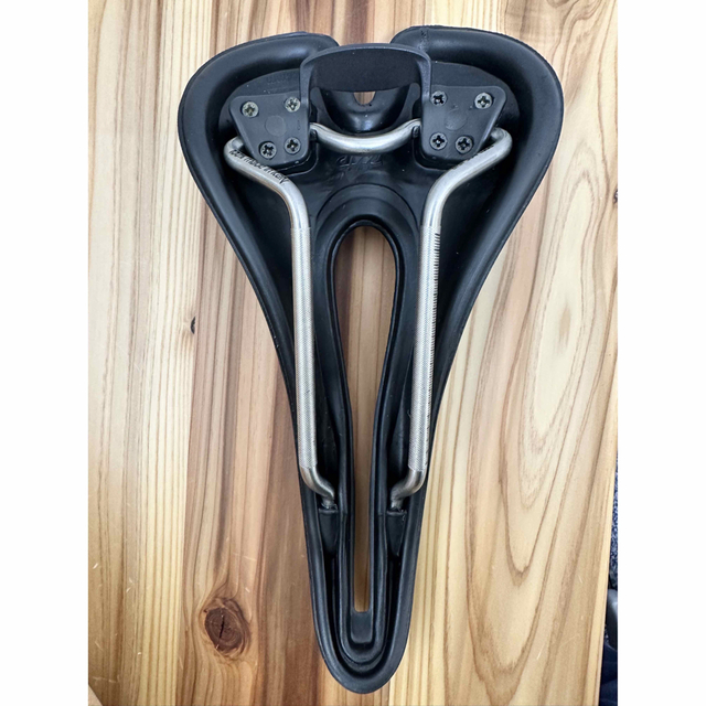 セラ エスエムピーSELLE SMP ヘル Hell サドル ブラックほぼ未 セラ エスエムピーSELLE SMP ヘル Hell サドル ブラックほぼ未