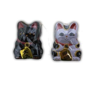 カルディ(KALDI)のカルディ　ミニ招き猫缶　黒猫＆三毛猫セット(菓子/デザート)