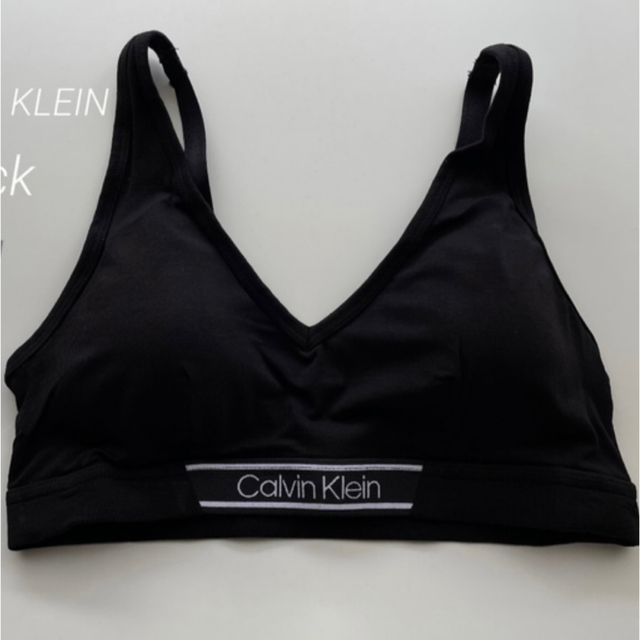 Calvin Klein(カルバンクライン)のカルバンクライン　スポーツブラ　ブラック　S 2枚セット　新品 レディースの下着/アンダーウェア(ブラ)の商品写真