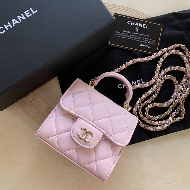 CHANEL(シャネル)の♡anpanmann様♡専用 レディースのバッグ(ショルダーバッグ)の商品写真