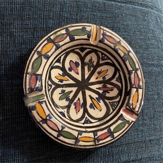 モロッコ　セラミック製　手書き　灰皿(灰皿)