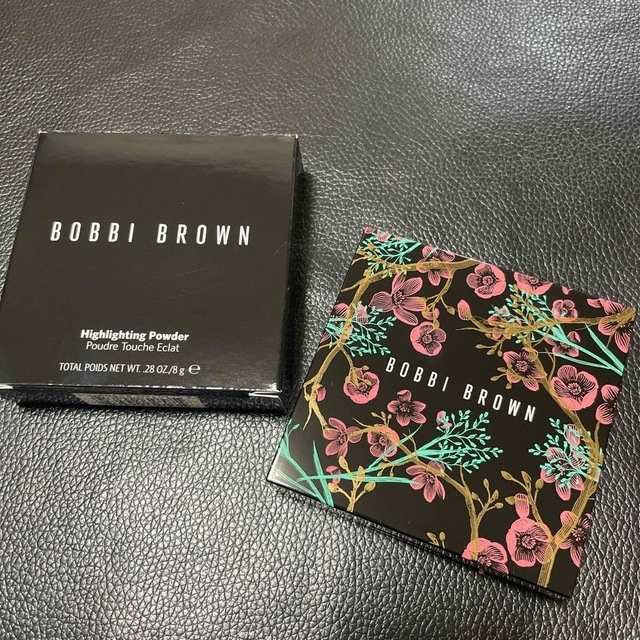 BOBBI BROWN(ボビイブラウン)の専用 コスメ/美容のベースメイク/化粧品(フェイスパウダー)の商品写真