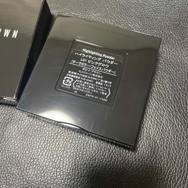 BOBBI BROWN(ボビイブラウン)の専用 コスメ/美容のベースメイク/化粧品(フェイスパウダー)の商品写真