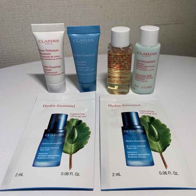 CLARINS(クラランス)のCLARINS 試供品　5種6点 コスメ/美容のキット/セット(サンプル/トライアルキット)の商品写真