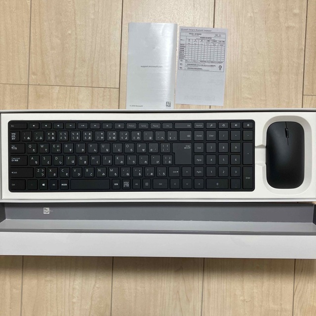 Microsoft(マイクロソフト)のMicrosoft DESIGNER BLUETOOTH DESKTOP タブレ スマホ/家電/カメラのPC/タブレット(PC周辺機器)の商品写真