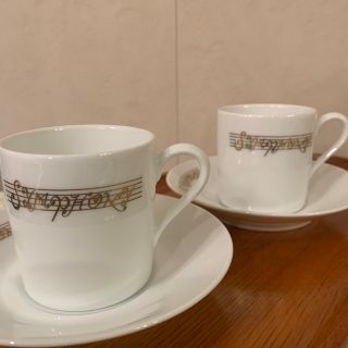 ノリタケ(Noritake)のノリタケ  symphony カップ＆ソーサー　2客　金彩(食器)