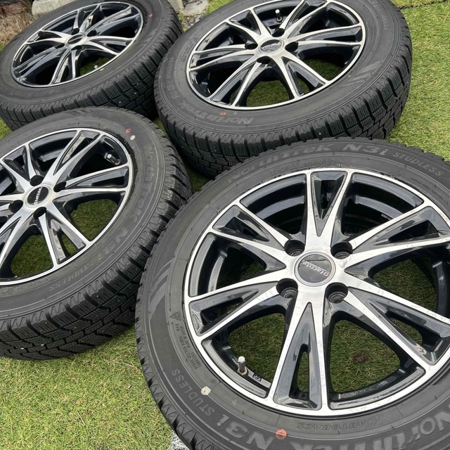 ☆ブラポリ15インチ☆バリ溝スタッドレス☆175/65R15☆アクアフィット等☆-