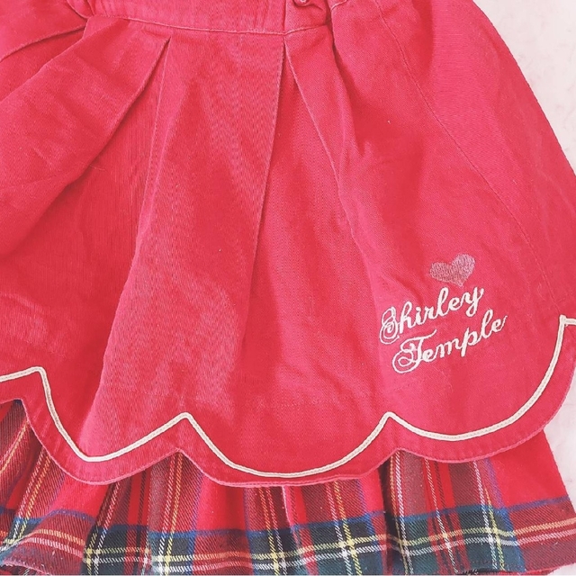 Shirley Temple(シャーリーテンプル)のシャーリーテンプル　ねこトレーナーとキュロット赤 キッズ/ベビー/マタニティのキッズ服女の子用(90cm~)(Tシャツ/カットソー)の商品写真
