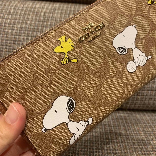 超最新作新品 COACH コーチ 折り財布 アニマル ブラック