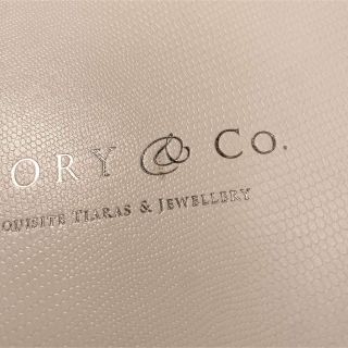 新品試着1回のみタグ有り！】【ivory＆co.】ティアラ Alexandraの通販