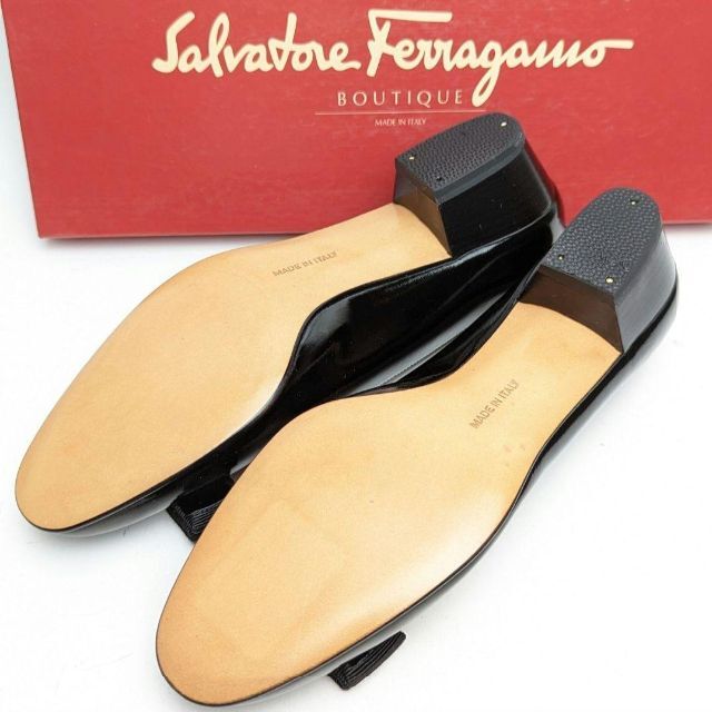 Salvatore Ferragamo - 未使用美品フェラガモFerragamo ヴァラパンプス