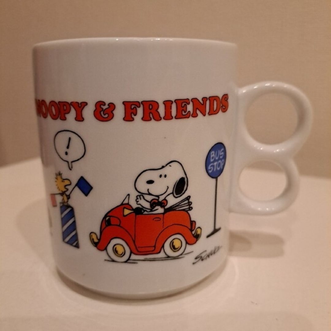 SANRIOSNOOPY&FRIENDSマグカップ インテリア/住まい/日用品のキッチン/食器(グラス/カップ)の商品写真